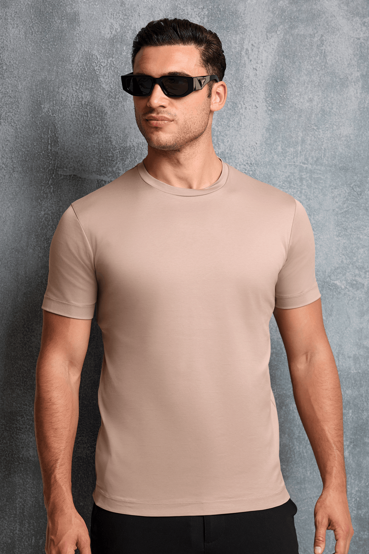 THE DESIO SLIM T-SHIRT