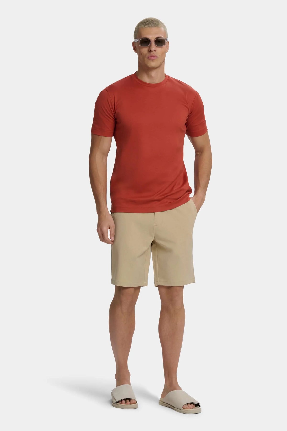 THE DESIO SLIM T-SHIRT - Red Brick