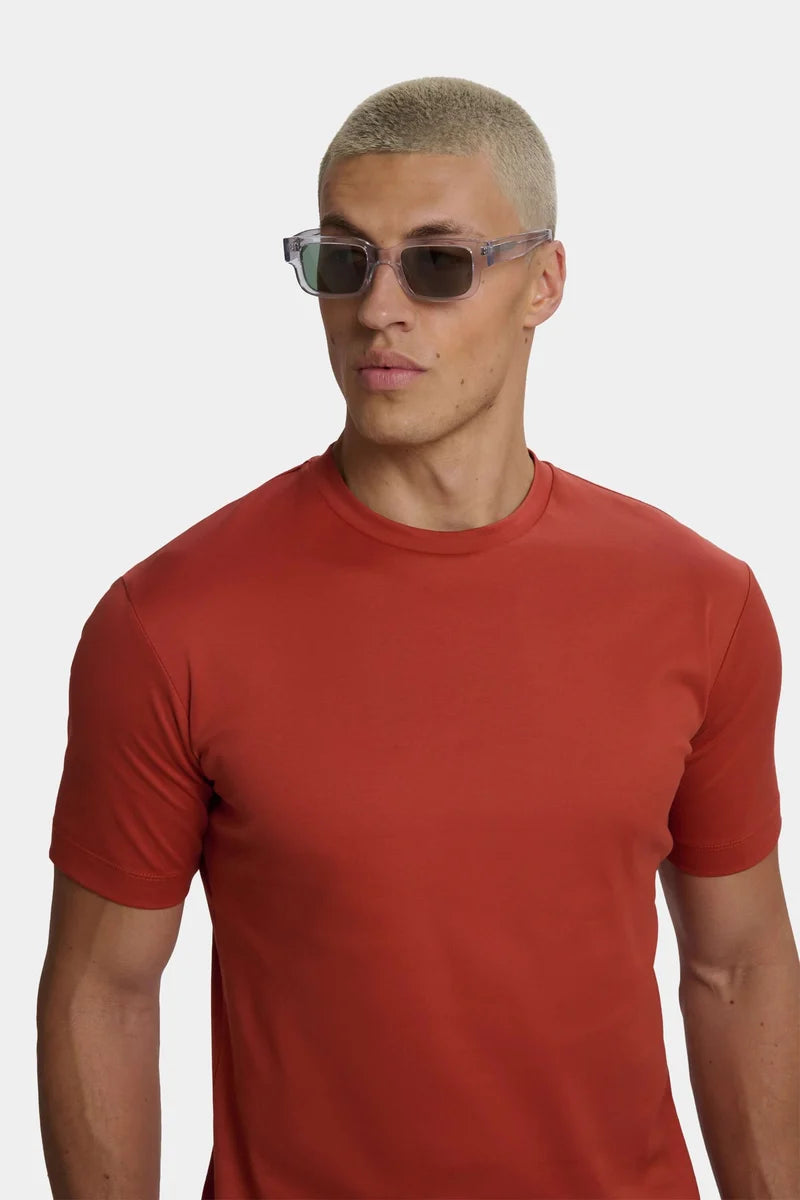 THE DESIO SLIM T-SHIRT - Red Brick