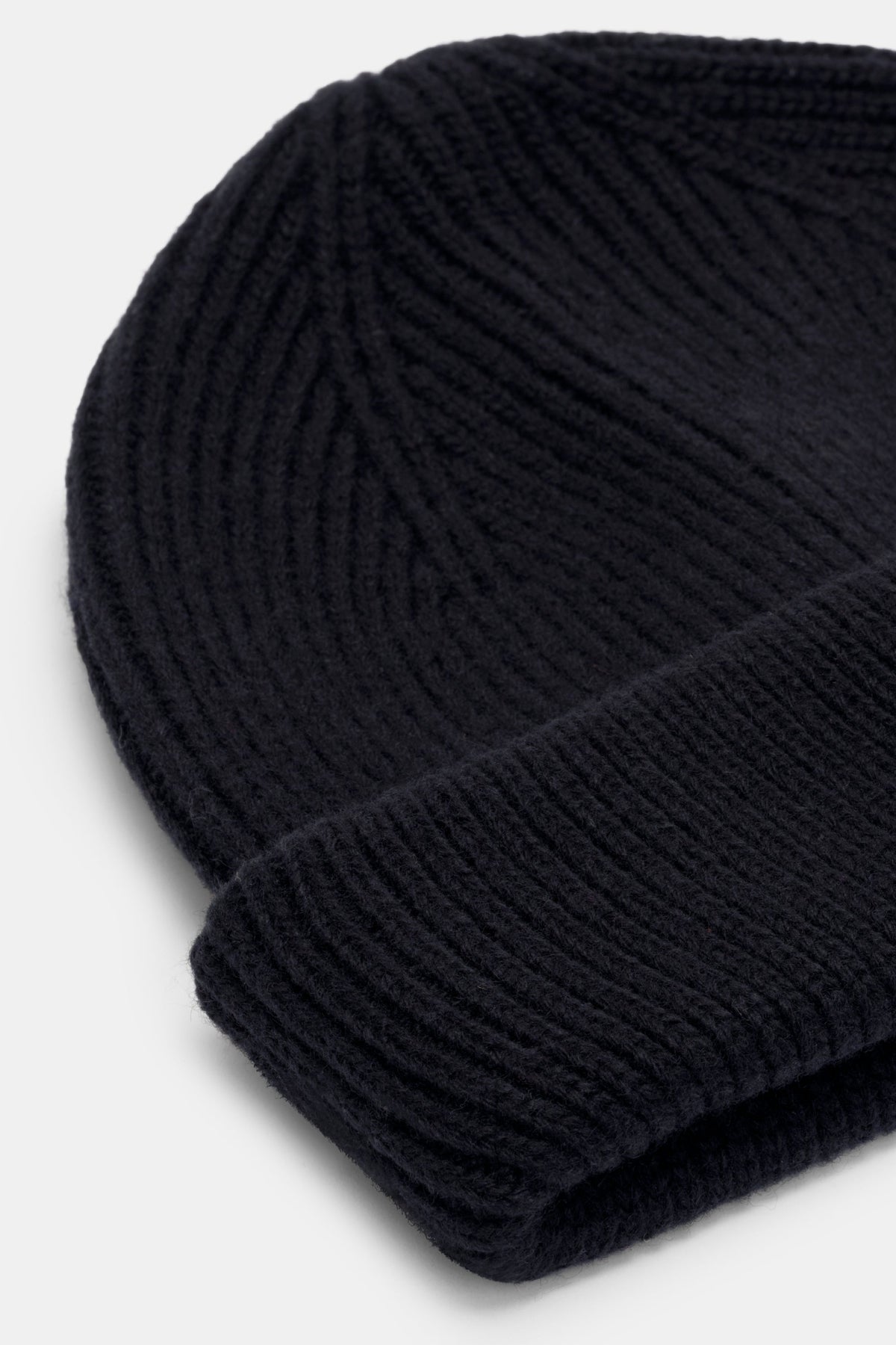 THE ELIO BEANIE