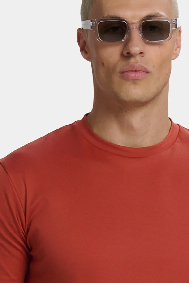 THE DESIO SLIM T-SHIRT - Red Brick