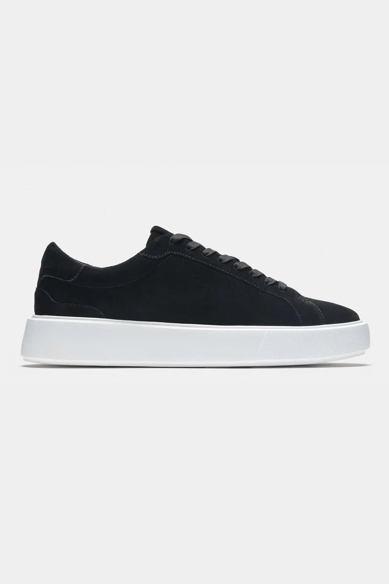 THE CLASSIC SUEDE TRAINER - Black