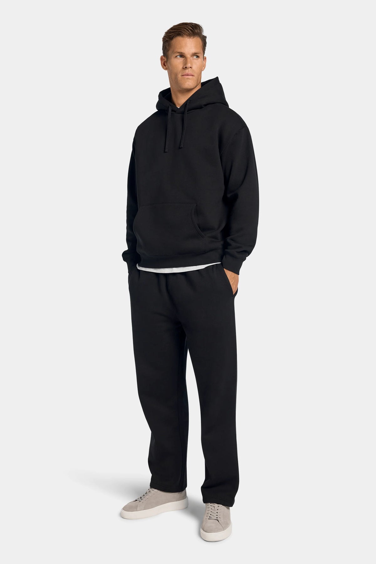 THE MILAN OVERSIZED HOODIE - Black