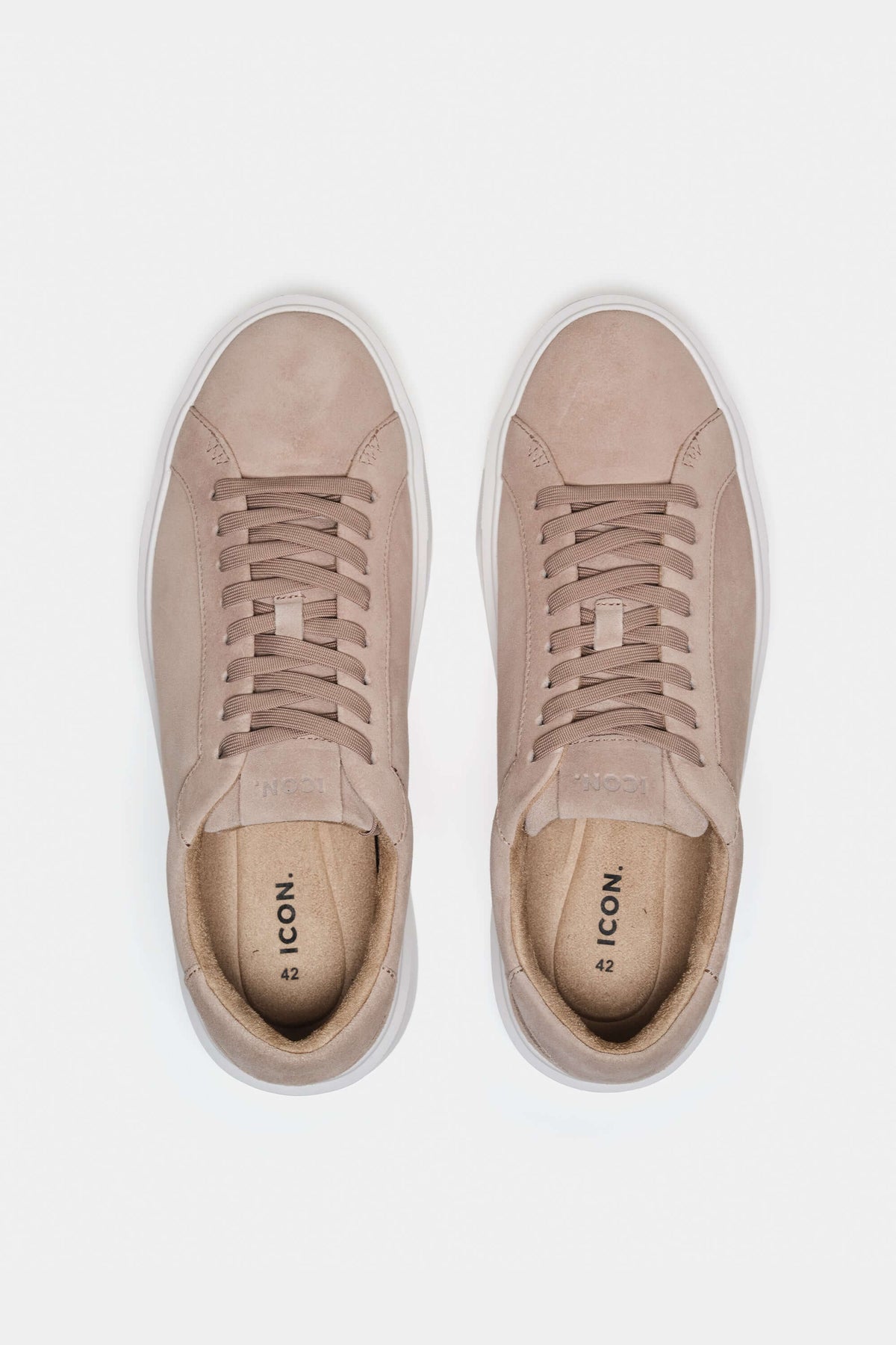 THE CLASSIC SUEDE TRAINER