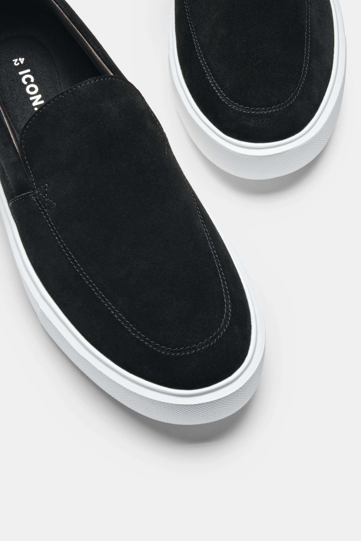 THE CLASSIC SUEDE SLIP ON