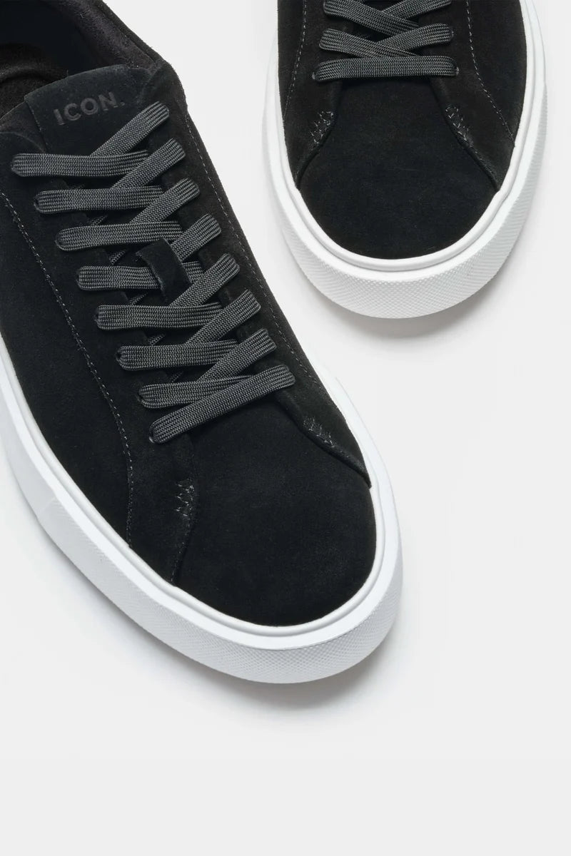 THE CLASSIC SUEDE TRAINER - Black